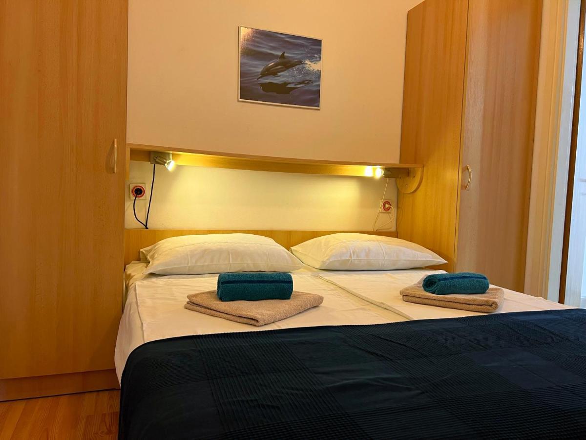 Aurelis Apartments Пореч Экстерьер фото