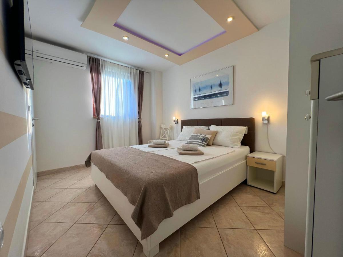 Aurelis Apartments Пореч Экстерьер фото
